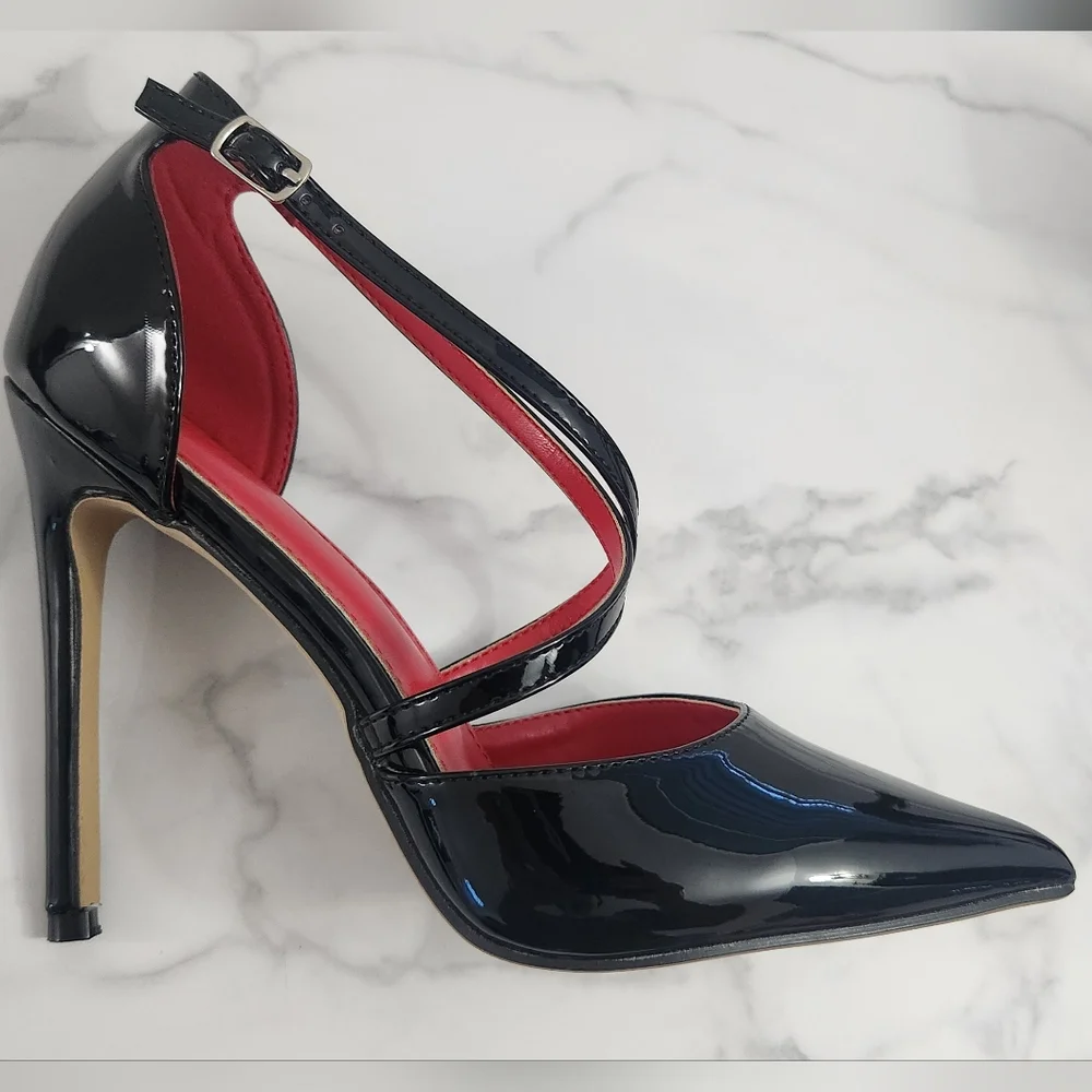 Women Pointed Toe Black Stiletto Heels With Cross-Back Design Size 7 (38) - Picture 6 of 10